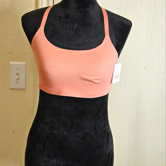 🚨Bundle 3 for $20🚨 NWT Auden Unlined No Wire Bra - Picture 1 of 12
